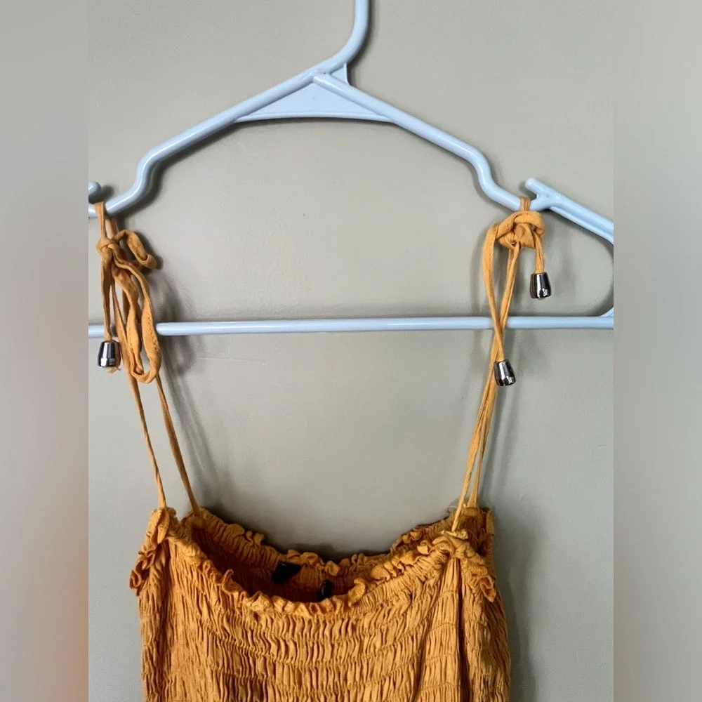 Yellow Dress - Picture 2 of 2